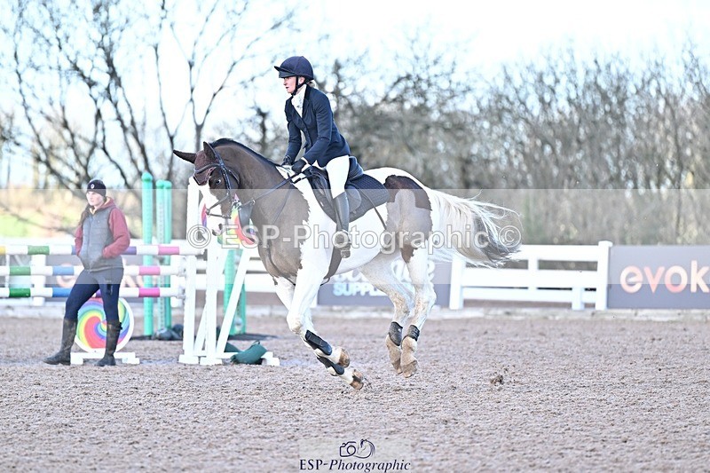 251203-131349-00649 - Cls 4 Newcomers and 1.10m Open