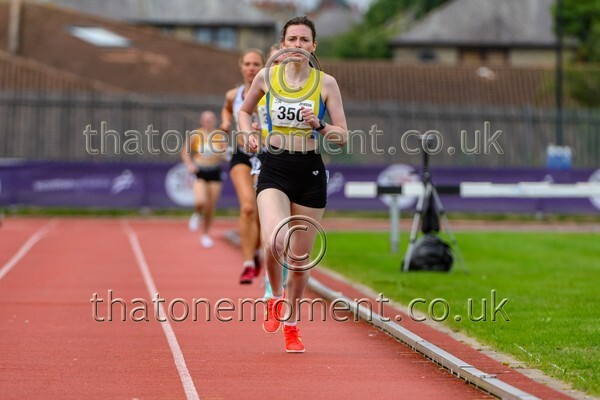 Nat26SUN-920200 - Track Female