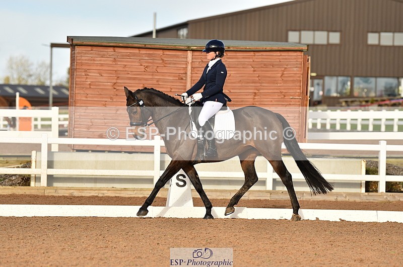 231104A-133428-01841 - Cls 10 Medium 61