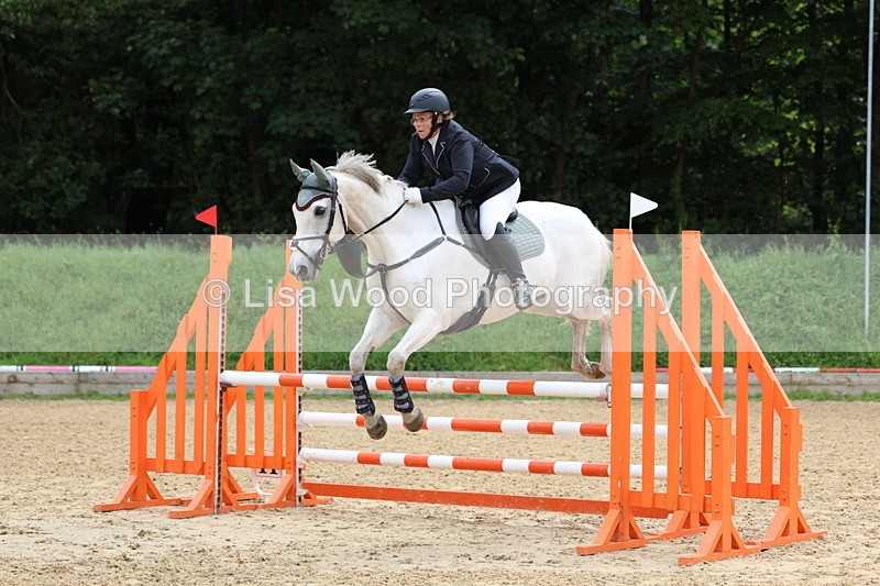 3E7A6271 - Class 4: Senior British Novice/90cm open