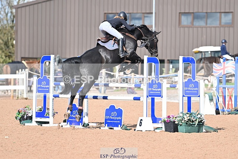 231014A-123926-04624 - Cls 19 1.15m Members Cup