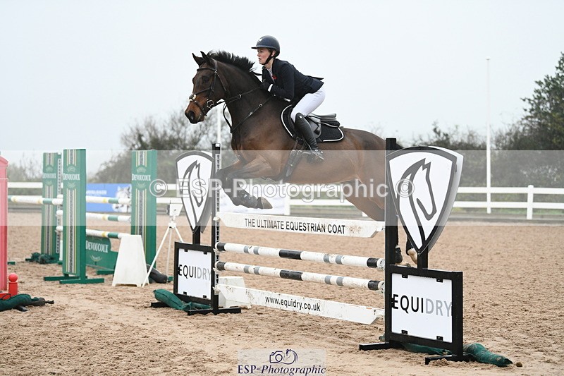 241103A-110552-07675 - SUN Cls 21 Snr Newcomers and 1.10m Open