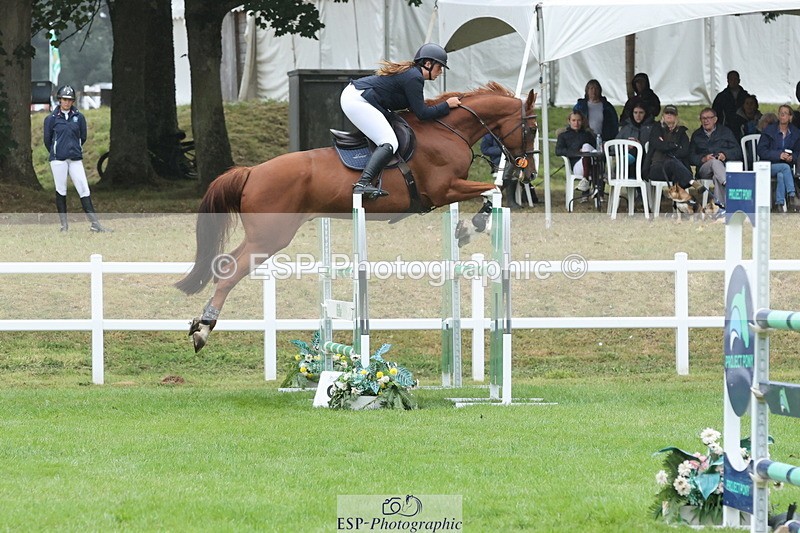 250830A-130512-06547 - Cls 16 Snr Newcomers and 1.10m Open