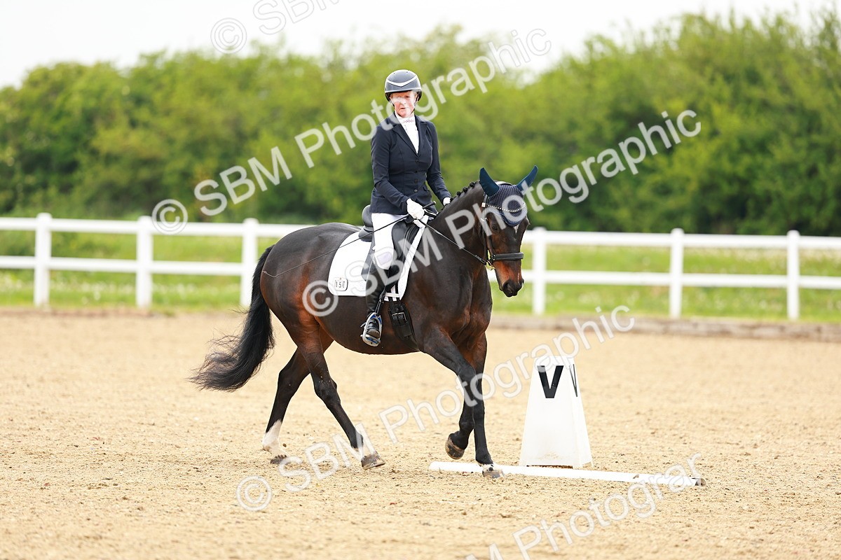 SBM_005070 - Class 15 - Novice 5