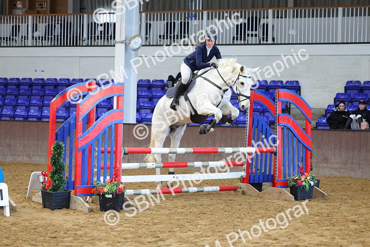 SBM_005762 - Class 22 - Bliss of London Novice Winter Championship Qualifier 90cm