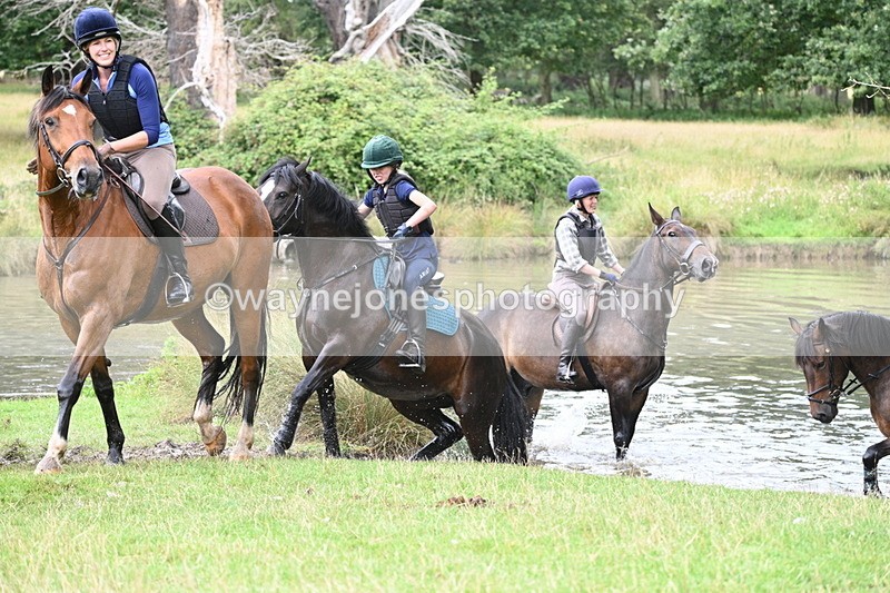 WJ7_2863 - Time at Water 11:37 to 12:13