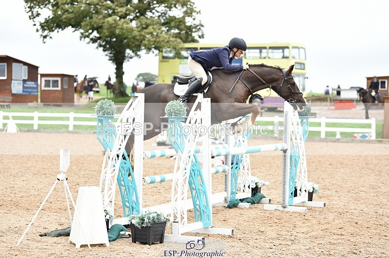 231013A-131324-01742 - Cls 3 1.05m Amateur Quali