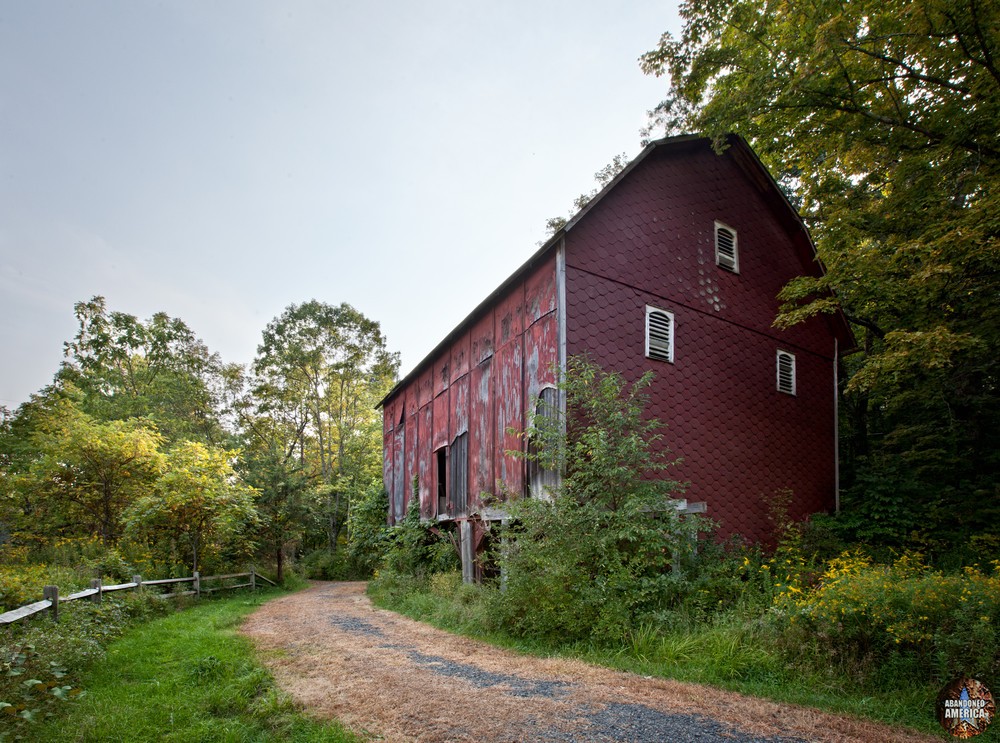 Abandoned Farm | Rusticana - Abandoned Houses and Homes