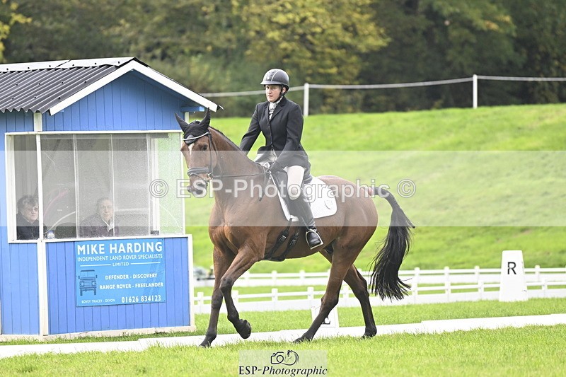 251023A-122430-04075 - F-421-Isabella.Hooton