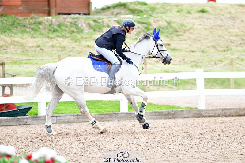 240524A-130150-03339 - Cls 22 95cm National Am Qualifier