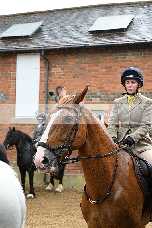 WJ7_6950 - Berks & Bucks at Blandy’s Farm 31-08-25