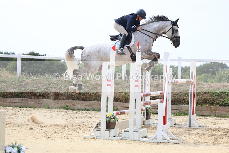 3E7A4572 - Class 9: Senior 1.30m open