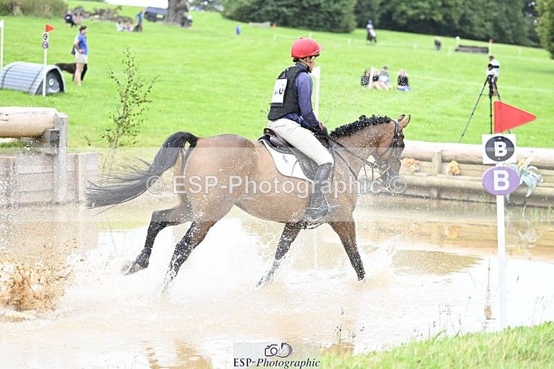 240803-122105-04003 - 120-Rosie_Bradley-Hole-BROADSTRUTHER