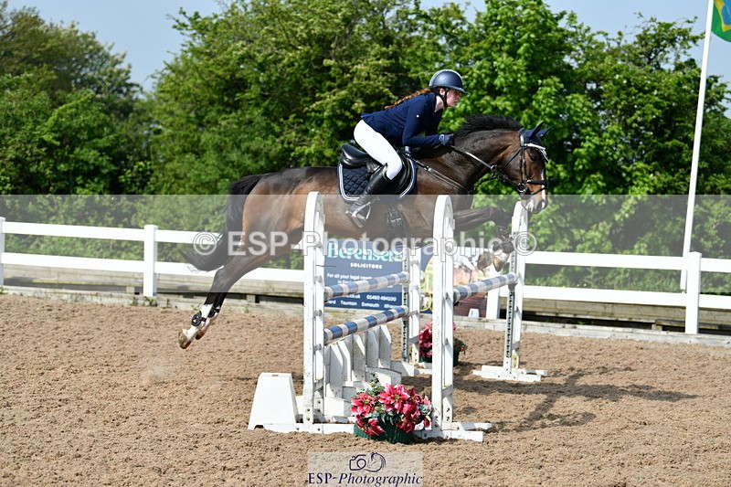 240511A-101451-11472 - Cls 28 95cm National Am Quali