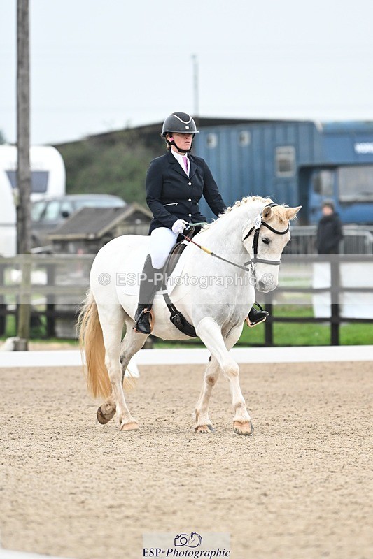 241103-101608-00304 - Intro 3 - 9.40 to 10.40