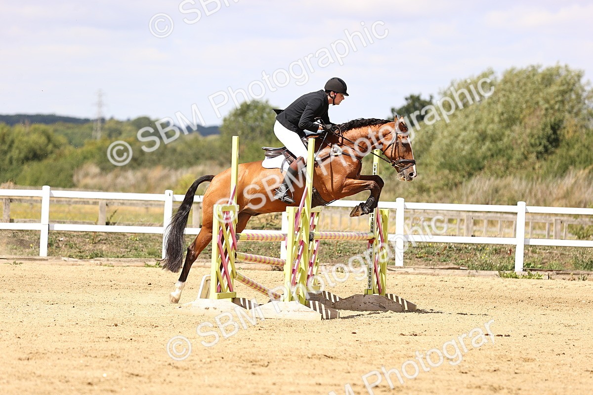SBM_004270 - Class 3 -  Senior British Novice - 90m Open