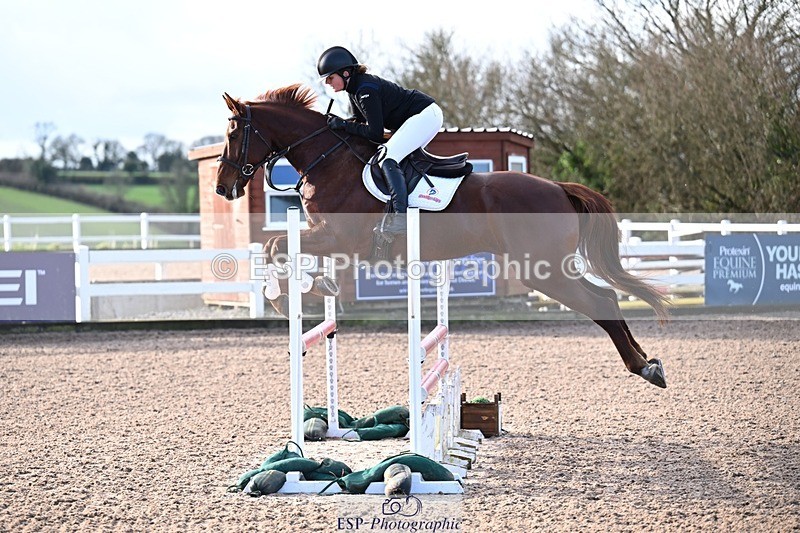 260128-102930-00093 - Clear Round & Brit Nov 90cm