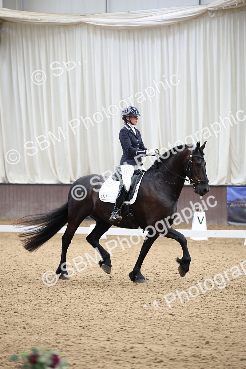 SBM_003174 - Class 5 - Novice 6 Gold - 11.41-12.51