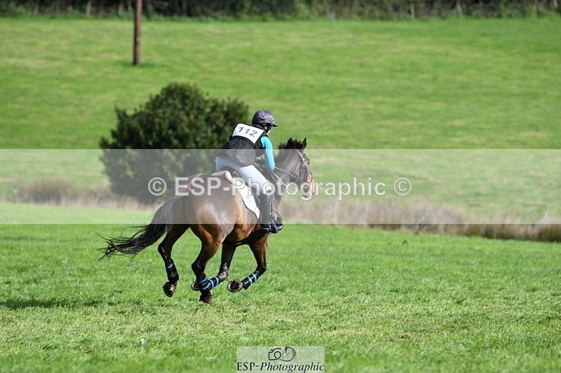 251024A-120633-09170 - B-112-Christina.Wiederkehr