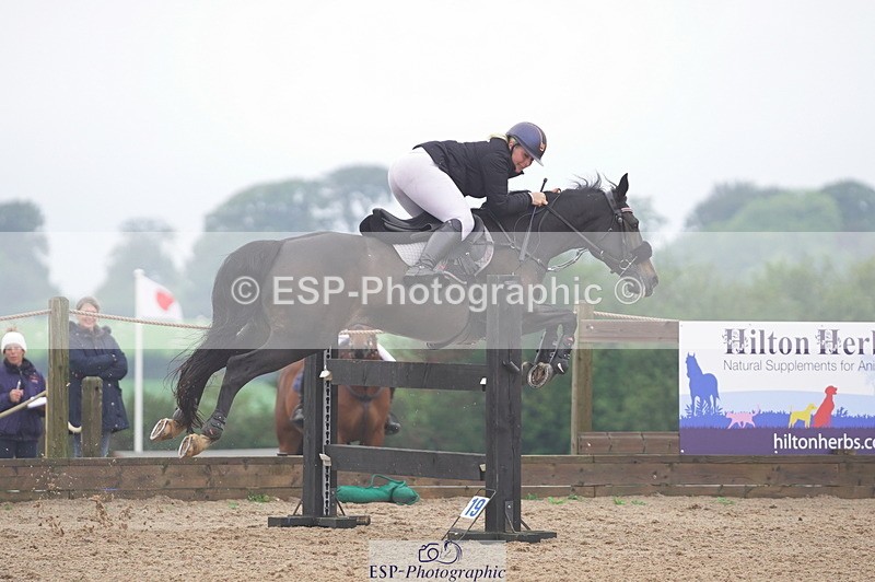 231017A-160844-07801 - Cls 31 Snr 1m Derby