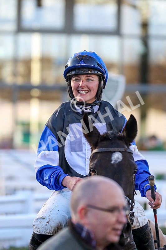 010124-Race 2-Belle Na Bann-3921 - Race 2