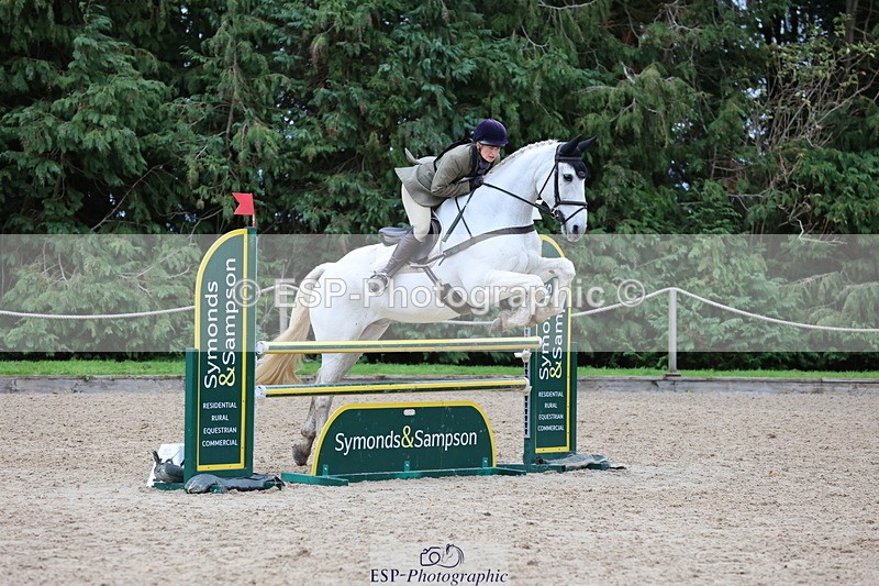 251026A-141154-26260 - G-571-Zoe.Mccanlis