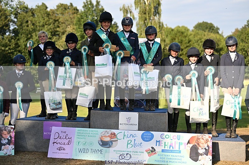 250822A-172924-24642 - Friday Presentations