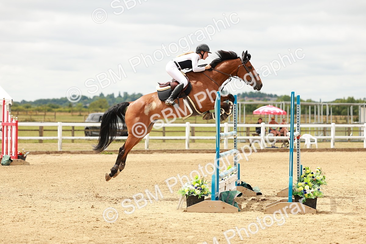 SBM_017704 - Class 21 - Senior Newcomers Championship 2d Rd