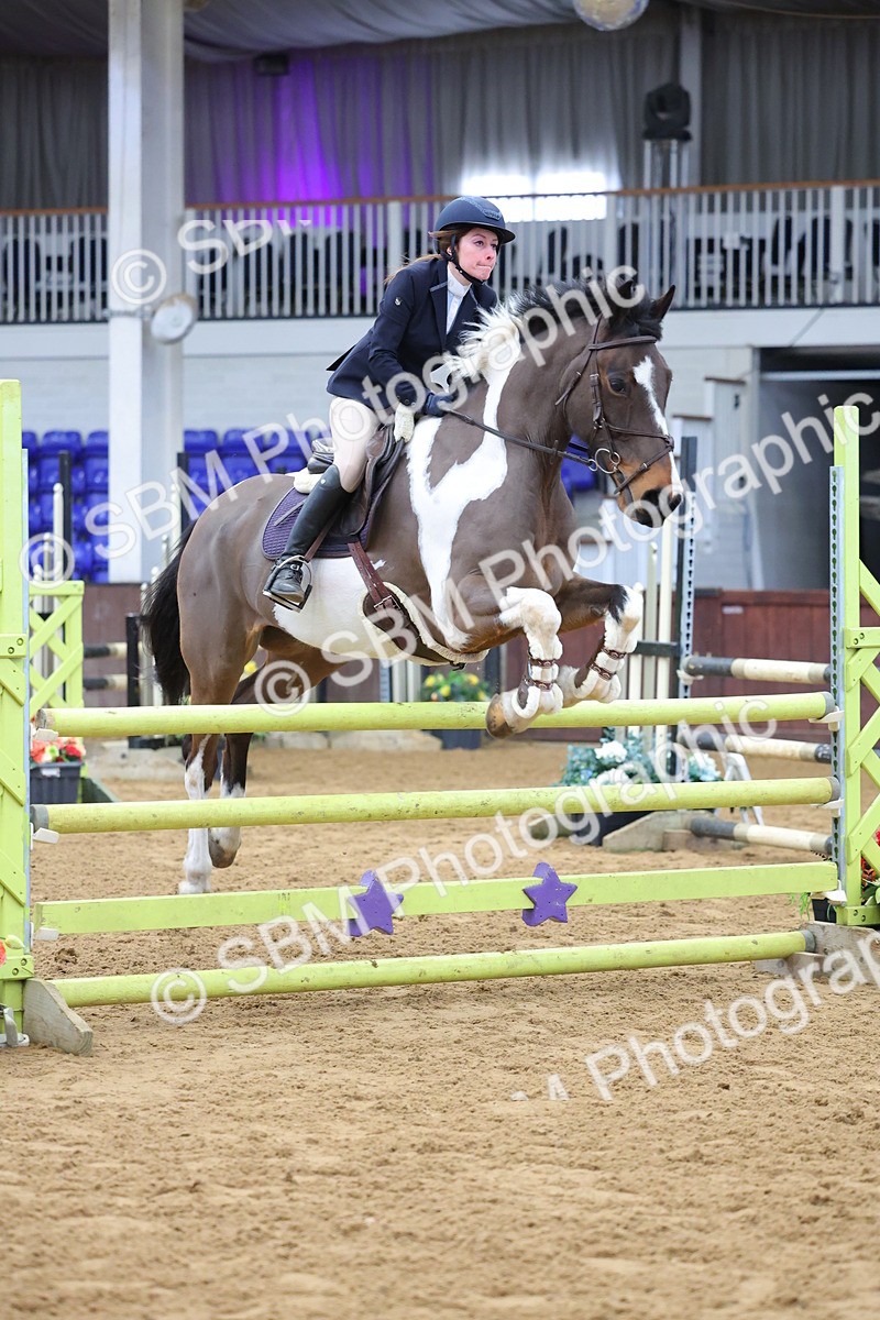 SBM_009908 - Class 21 - Nupafeed Supplements Senior Discovery/ 1m Open - First Round (1.00m)