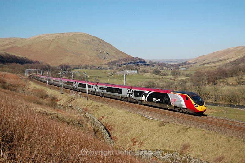 JL - 17.3.16 390104 9M55 1200 Glasgow - Euston, Dillicar Common - West Coast Main Line (north to south)