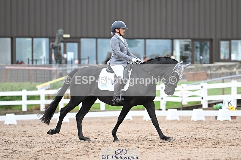 250907-120714-08220 - 011-Lee-Anne.PineMay.diamond