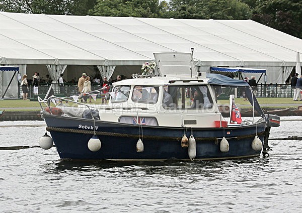 120701 SOBEK WT7A3649 - HENLEY ROYAL REGATTA - Sunday 1st July 2012