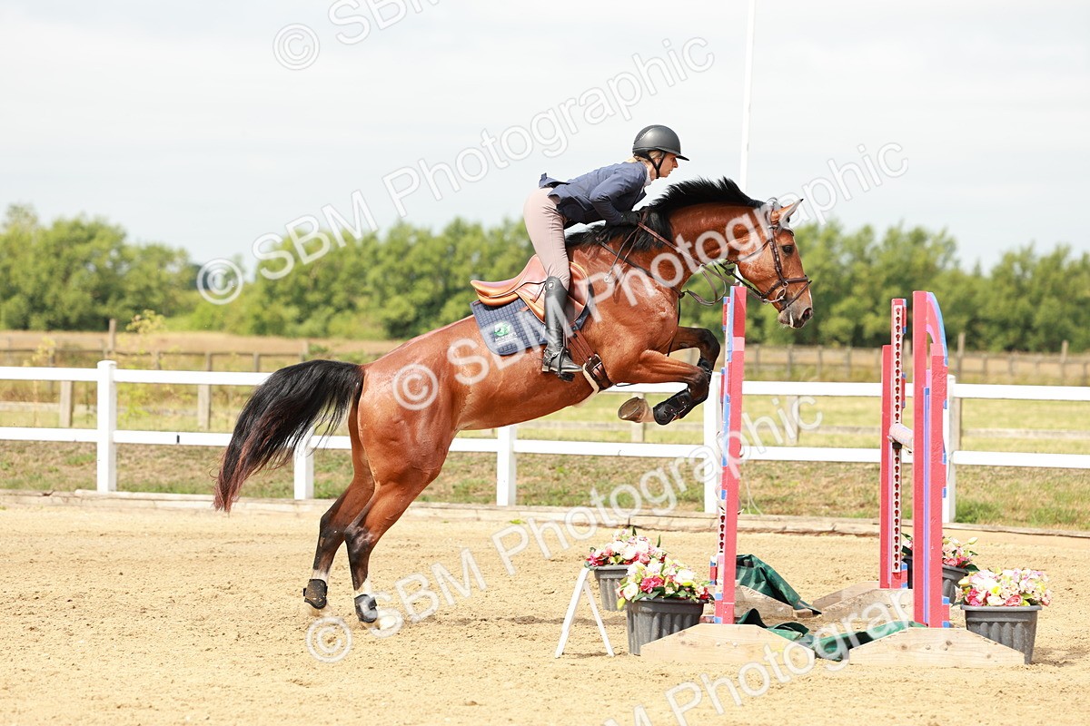 SBM_016977 - Class 20 - Senior Newcomers - 1.10m