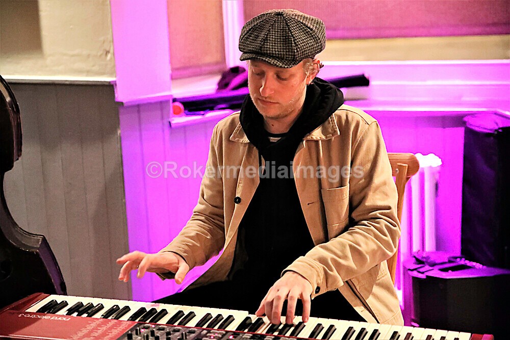 Joe-21 - Joe Webb Music