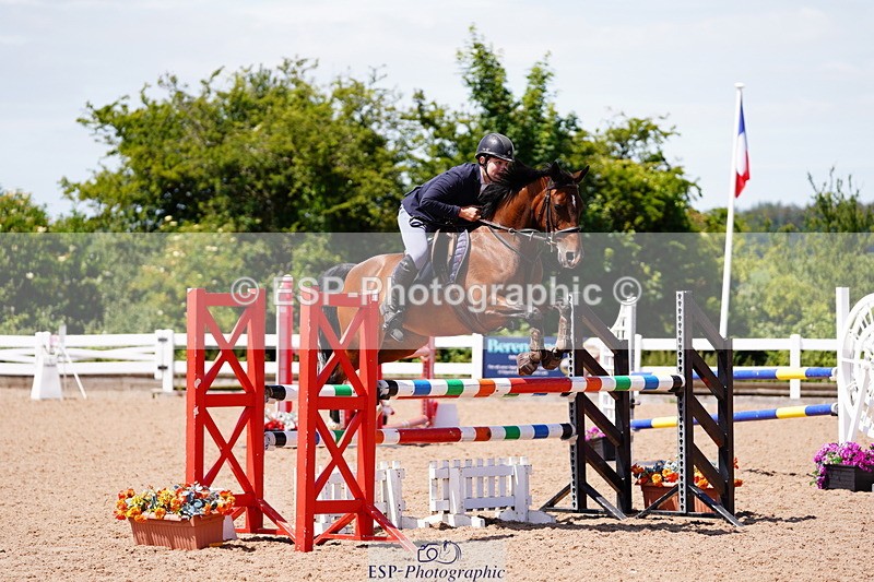 240629A-121154-05234 - Cls 18 Newcomers and 1m Open