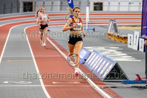 Age26SUN-910601 - Track Female Set Two