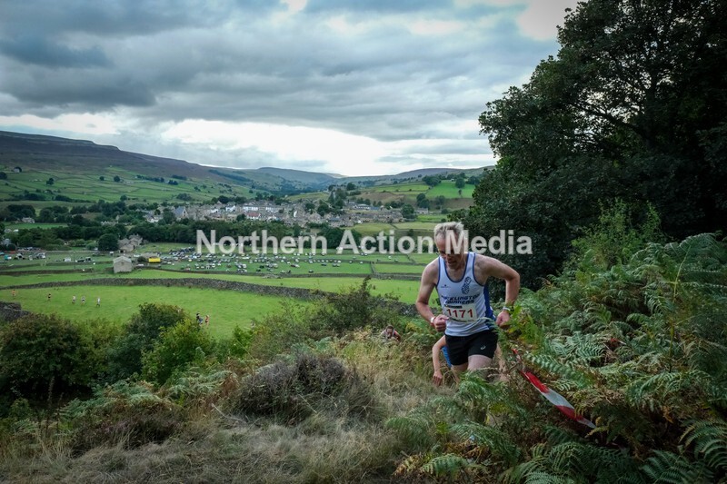 DSCF5062 - Reeth Fell race seniors
