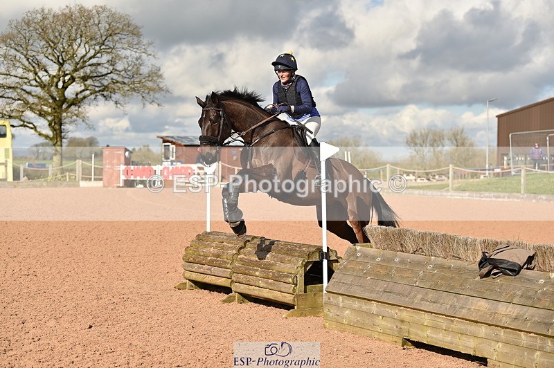 240303A-105542-00003 - 70cm