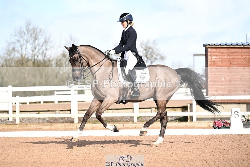 260213-114330-01563 - 017-Holly.Kerslake