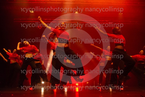 00928 - Nicki Minaj Medley