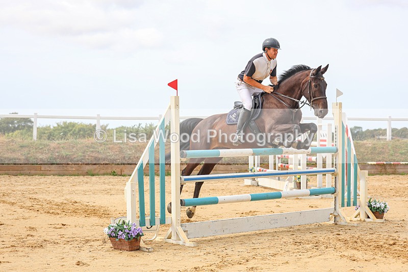 3E7A4402 - Class 8: Senior Foxhunter/1.20 open