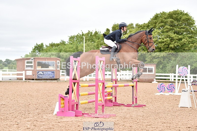 230531A-100526-00022 - Cls 1 British Novice & 90cm Open