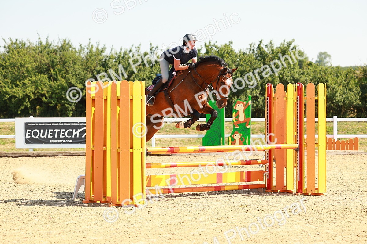 SBM_000439 - Class 2 - Senior British Novice - 90cm