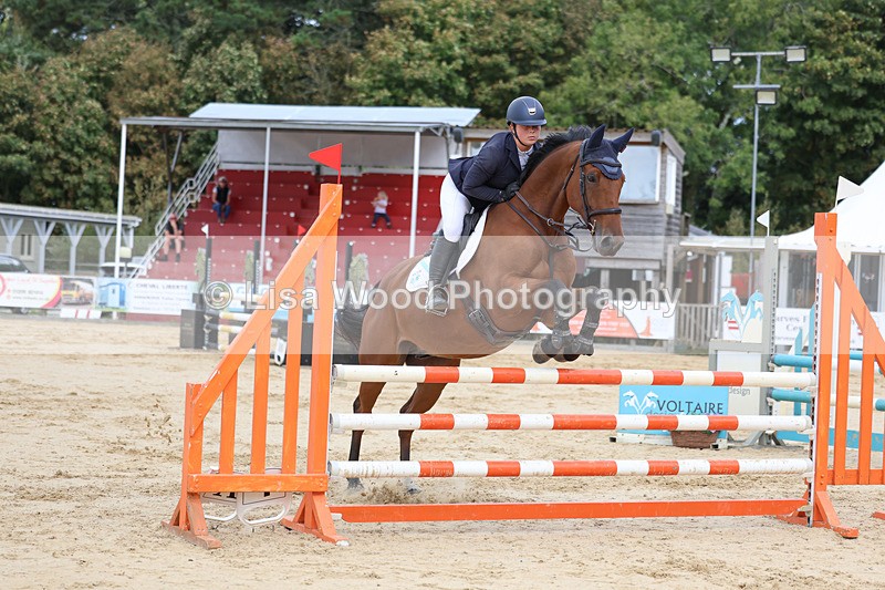 3E7A2158 - Class 4: Senior British Novice/90cm open