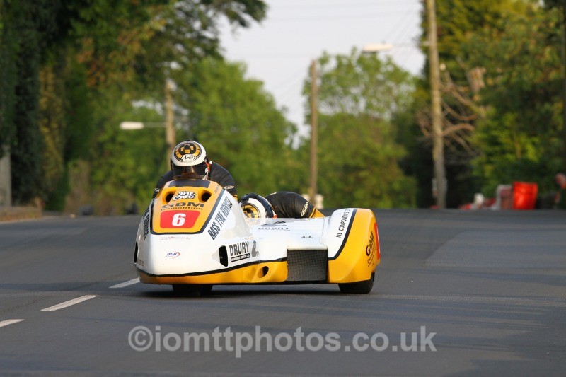 TT148525 - Tuesday Practice - Sidecars
