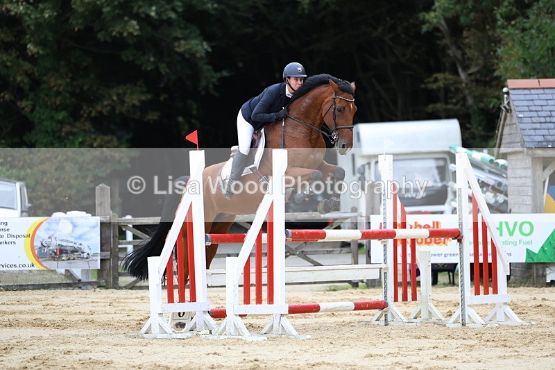 3E7A2930 - Class 7: Senior 1.05m