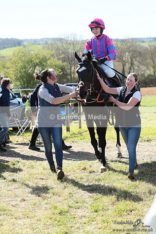 PtP 060426 351 - Paxford Races North Cotswold Easter Mon 06/04/26