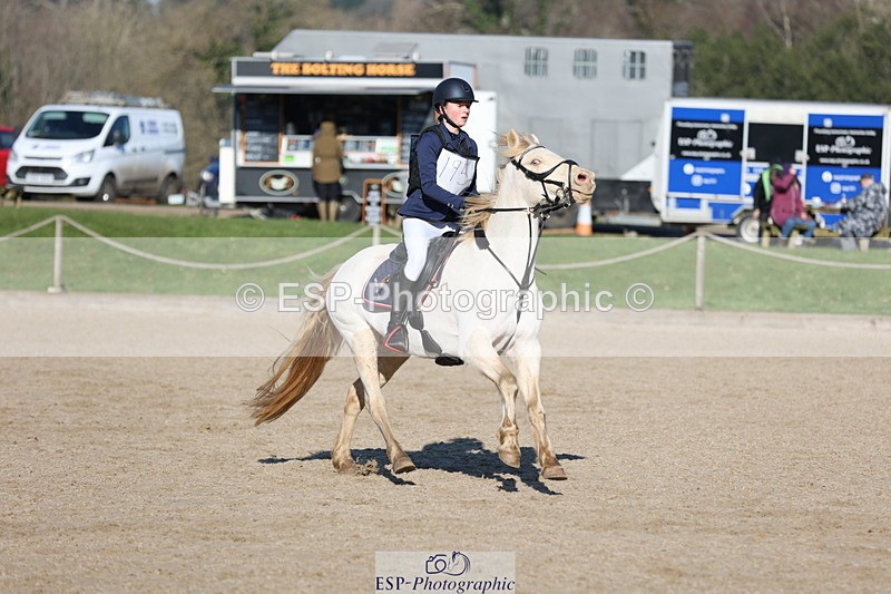 250209A-113818-00853 - 80cm 11.10 to End