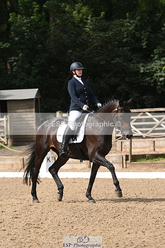 250719A-101411-03306 - 049-Veronica.Roberts-For.J'Adore