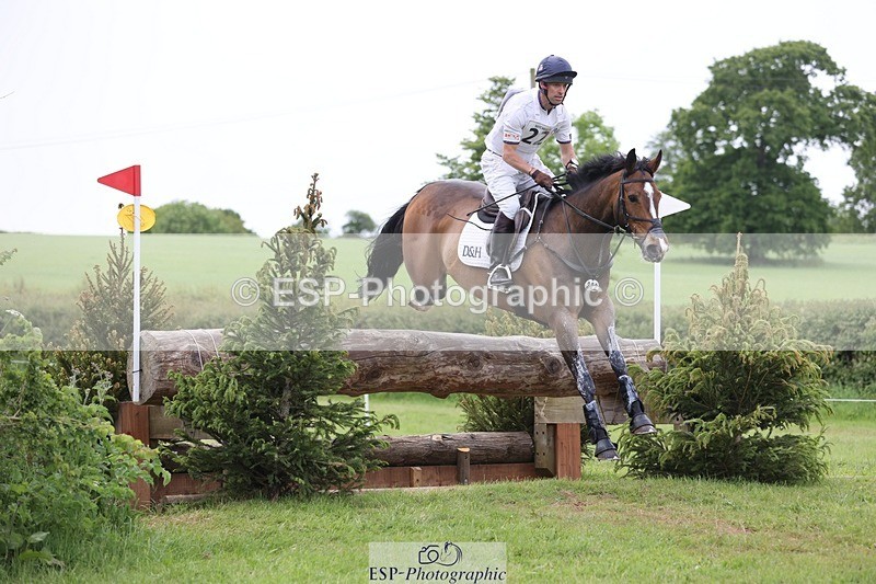 240525-154056-17097 - 222-KILCANNON_SENSATION-Harry_Meade